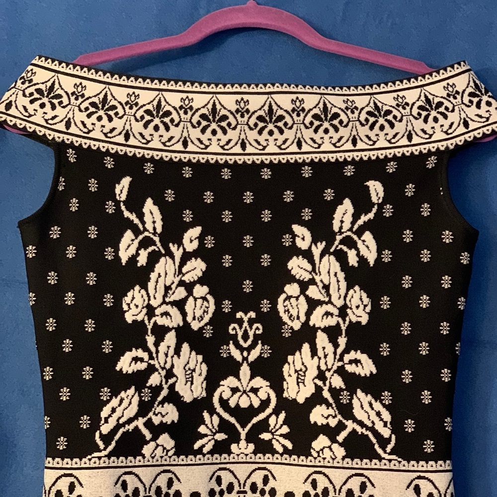 An Ali & Dereck top